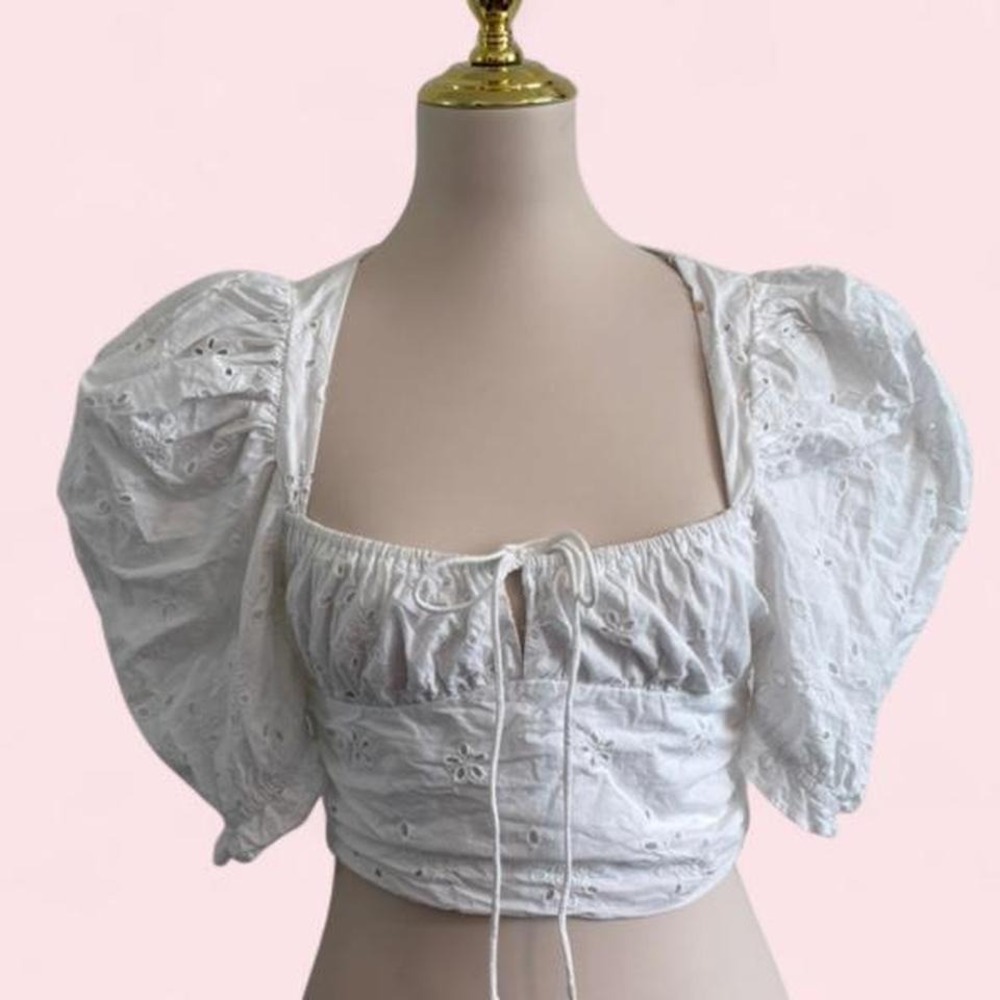Zara White Broderie Anglaise Puff Sleeve Crop Top with Tie Front